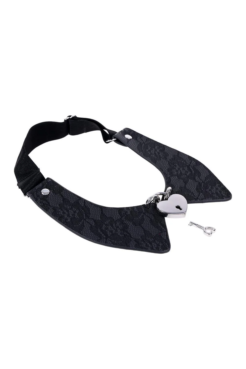 Lace Heartbound Day Collar