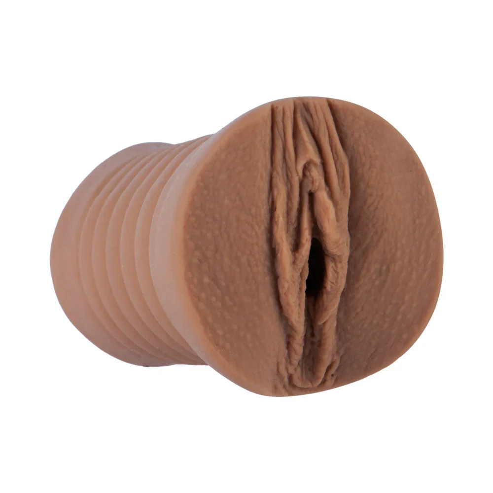 Noches Latinas Deep Vagina