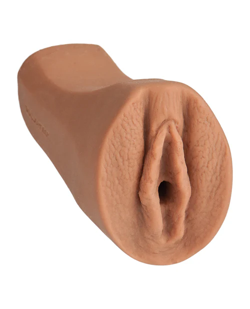 Noches Latinas Vagina